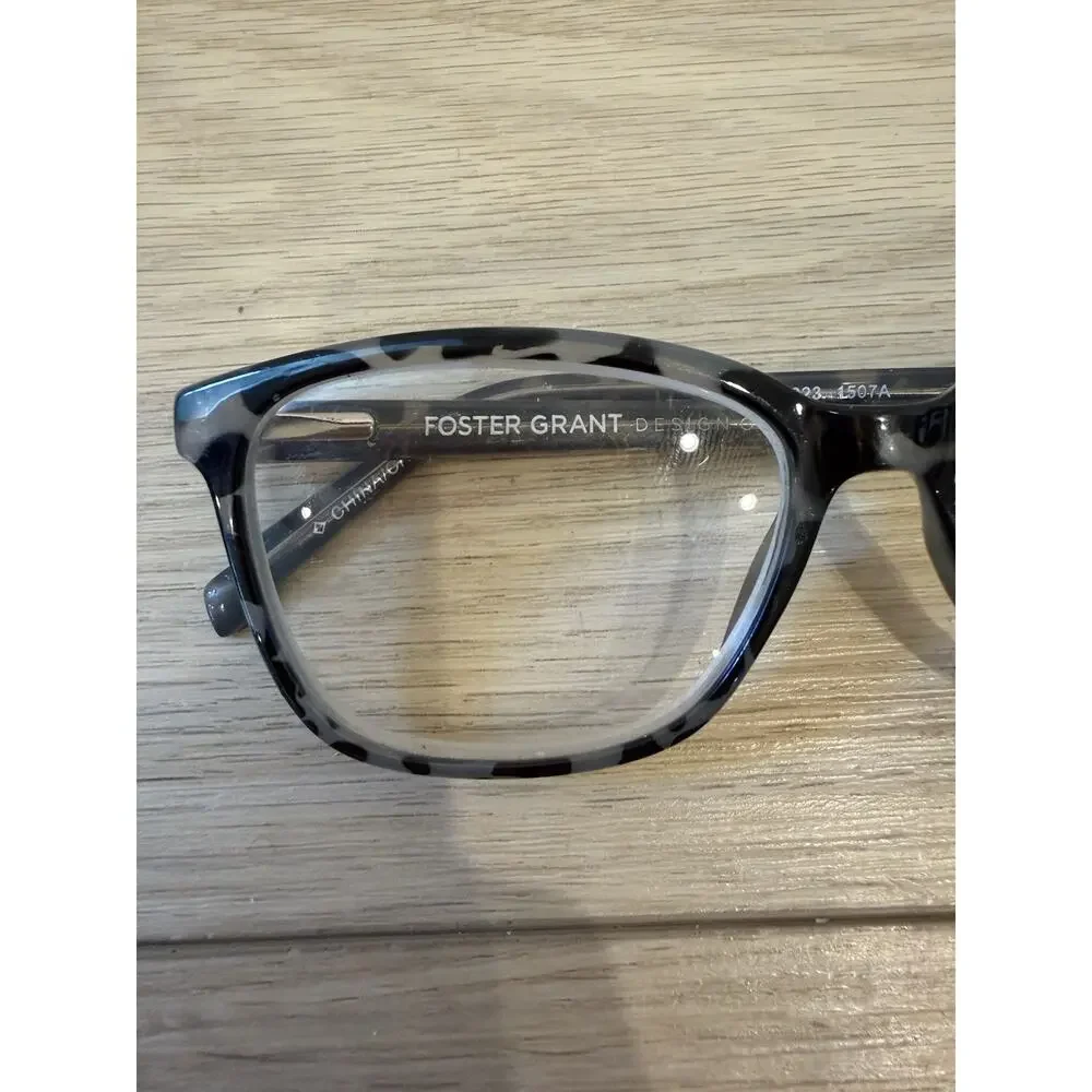 Foster Grant Womens Reading Glasses +3.00 Readers Gray 53-15-140